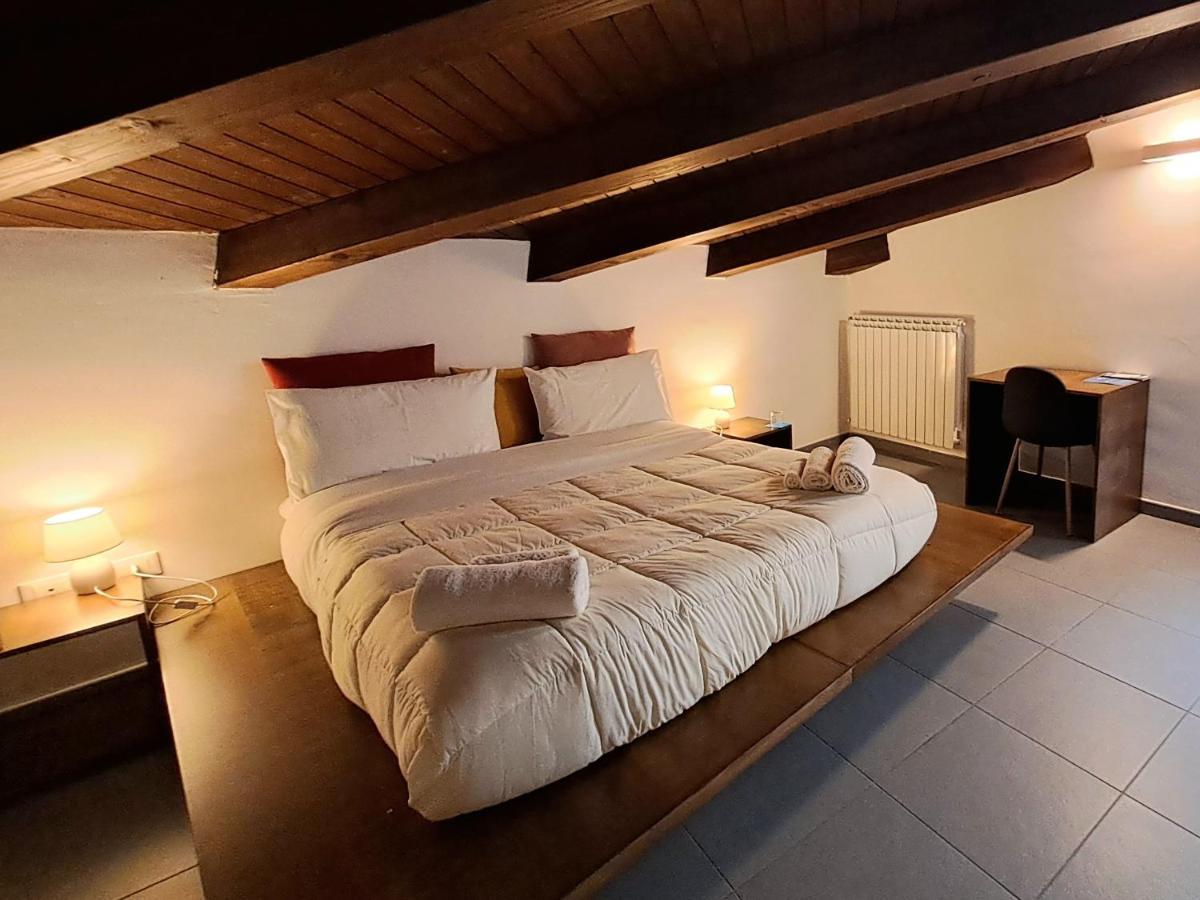 Sopra Moltivolti Guesthouse Палермо Стая снимка