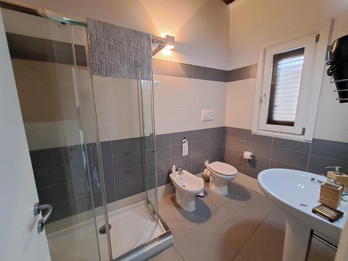Sopra Moltivolti Guesthouse Палермо Стая снимка