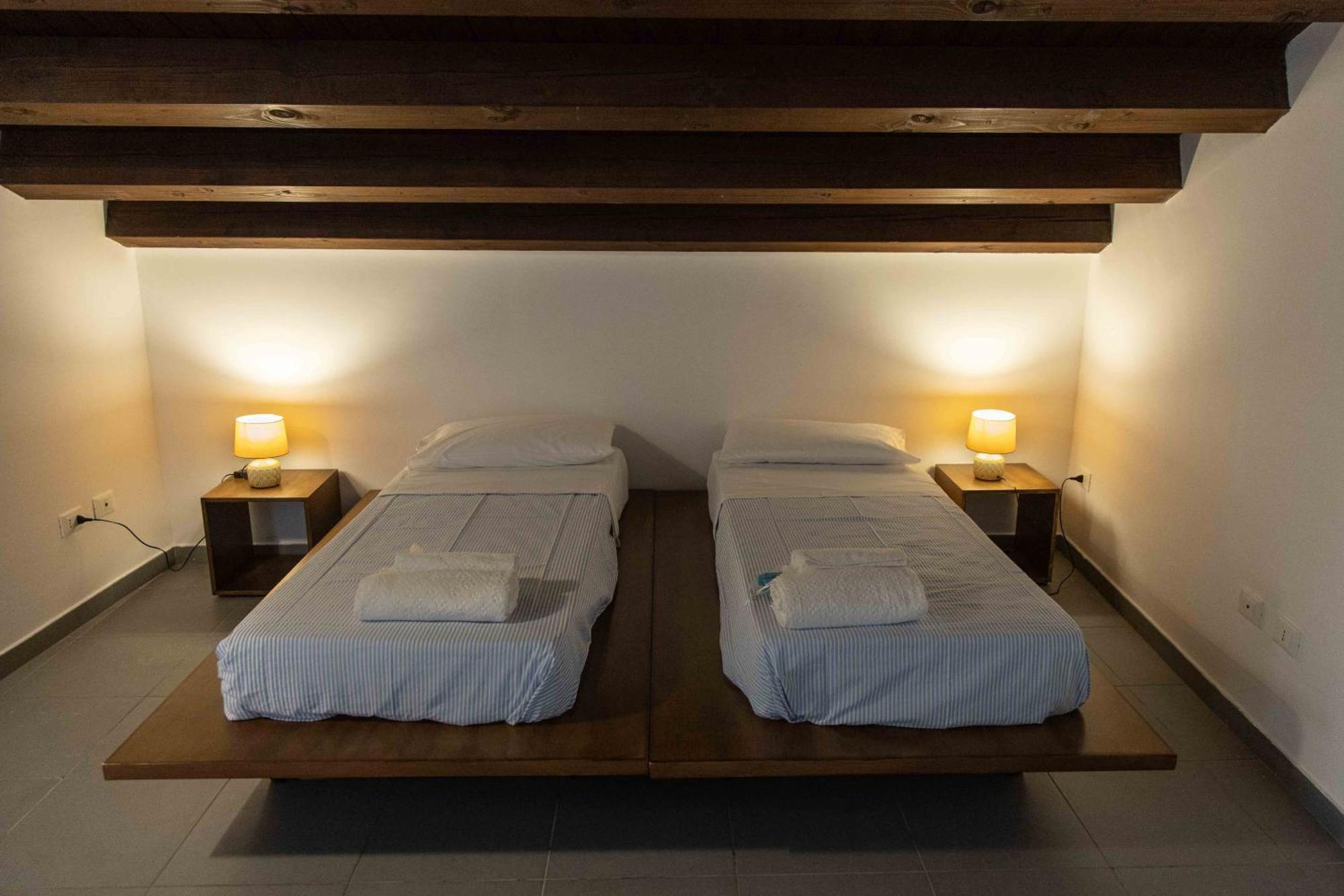 Sopra Moltivolti Guesthouse Палермо Екстериор снимка